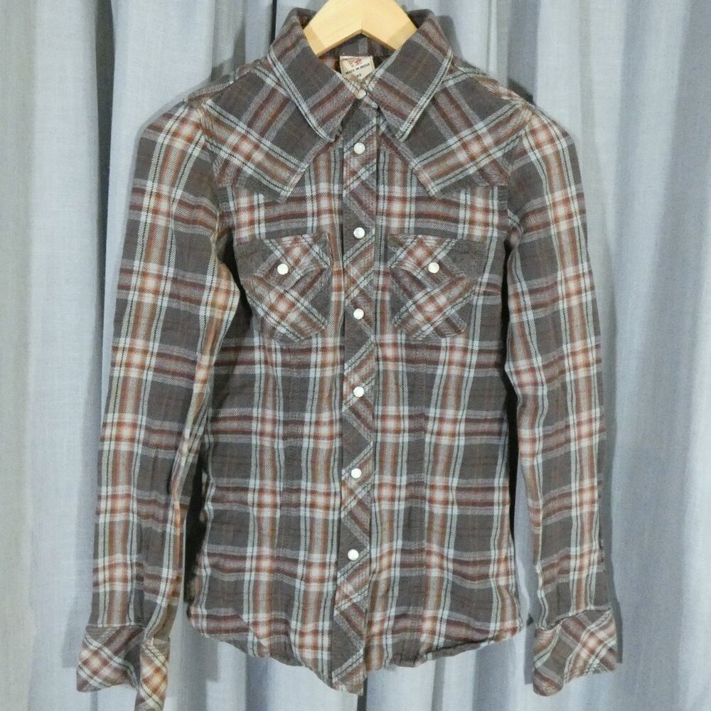 True Religion Western-style Shirt, Snap closure with pearl covers XS